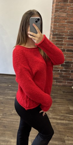 Sweter czerwony (2)