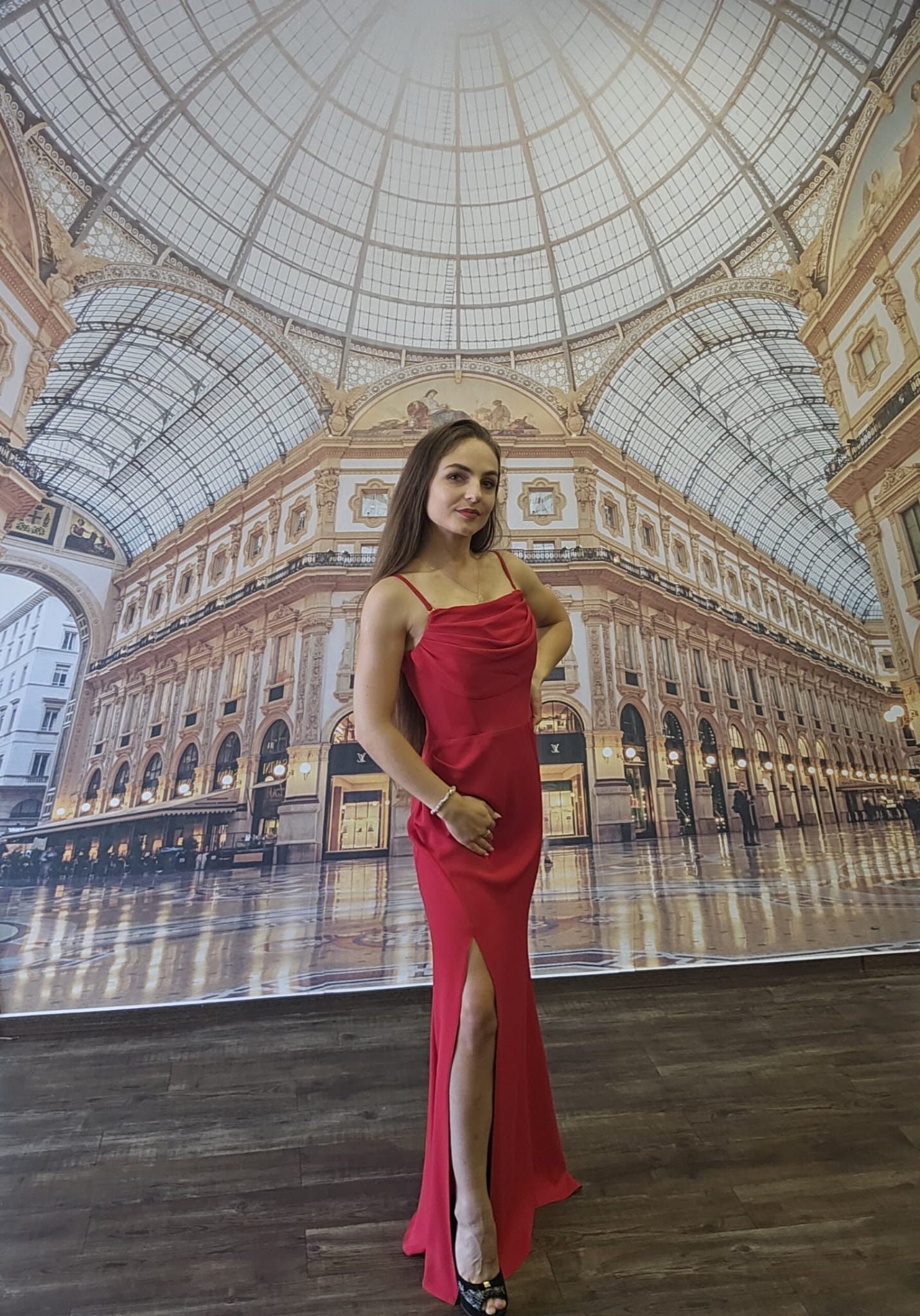Sukienka maxi czerwona (4)